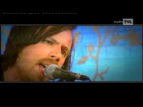 marco z - bringing back the love (accoustic)