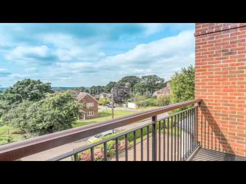 3 bedroom property for sale in Heath End Court Bushey Heath Hertfordshire