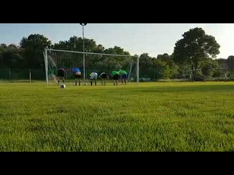 Arschbolzen Fussball Strafe zum Schluss