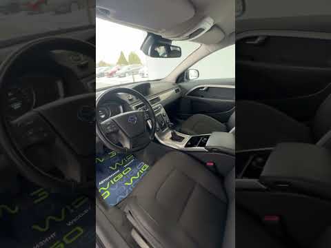 фото volvo v70 iii рестайлинг 0