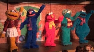 Elmo&#39;s Christmas Wish: Sesame Street Full Show at Busch Gardens Tampa w/ Elmo, Cookie Monster