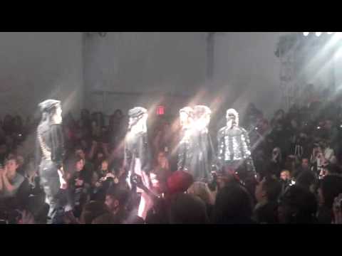 New York Fashion Week Fall 2010: ALEXANDRE HERCHCOVITCH