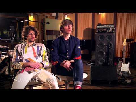 Alcaline : l'Instant avec Hangar