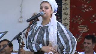 preview picture of video 'Graţiela Bejinaru - Drăgoeni - melodia 2 în concurs la 14.08.2013'