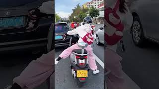 Следуя за мамой: путь к успеху на двух колёсах #пранк #дневниклили