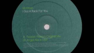 68 Beats - I Got A Track For You (Robbie Rivera&#39;s Dark Mix)