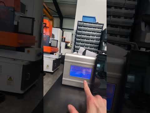 Système d'assistance à l'équilibrage de meules de rectification dynamique et portable