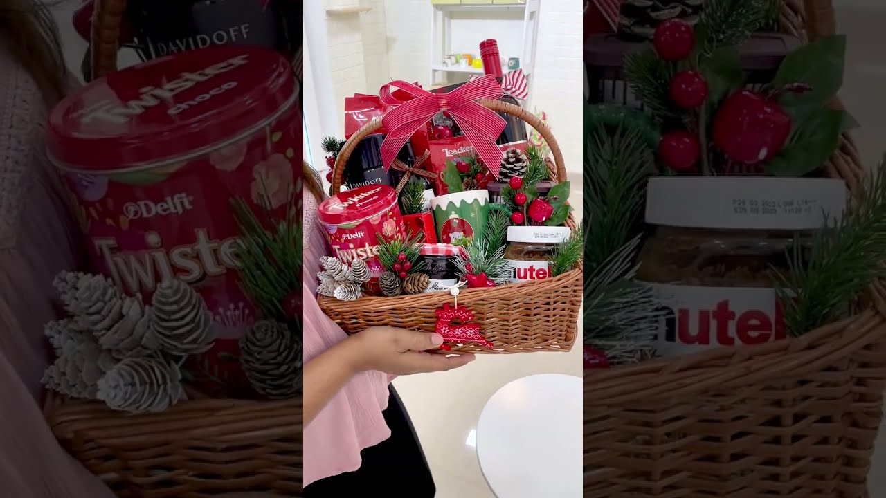 Fully Christmasy Themed Gift Hamper | Christmas Gift Basket