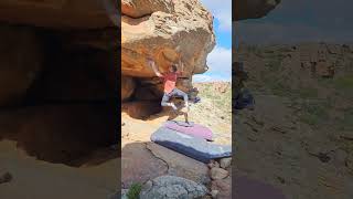 Video thumbnail of Deep Turtle, 8a. Rocklands
