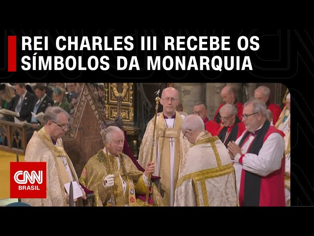 Rei Charles III recebe símbolos da monarquia | CNN NA COROAÇÃO
