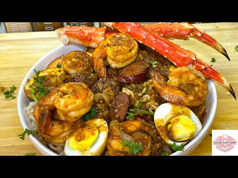 TikTok Viral Seafood Boil Ramen Bowl | How To Make Viral TikTok Seafood Ramen Bowl