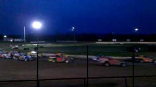 preview picture of video 'Canandaigua Speedway 2010-04-24-20-16-40'