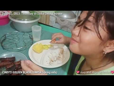 Cindy's golden fried lumpia