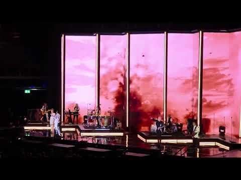 Cyndi Lauper - Sisters of Avalon - Live @ PSD Bank Dome Düsseldorf - 26.02.2025
