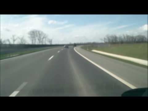 A Mohács - Pécs, M60 -as autópályán autóztam