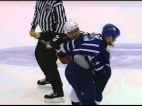 Eric Boulton vs Wade Belak
