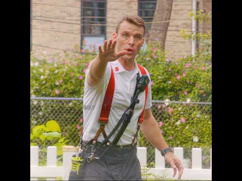 The children's lives were on the line, and firefighters sacrificed themselves to save them.