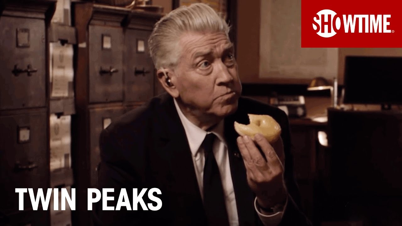Twin Peaks | David Lynch Returns as Gordon Cole | SHOWTIME Series (2017) - YouTube