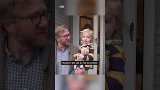 Toddler drops baby doll into aquarium tank #cnn10 #news