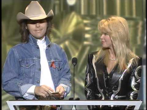 Genesis Win Pop/Rock Band Duo or Group - AMA 1993