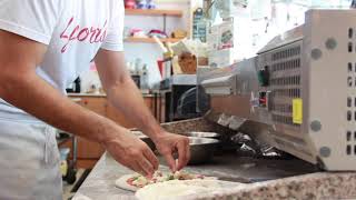 Lynoras Pizza
