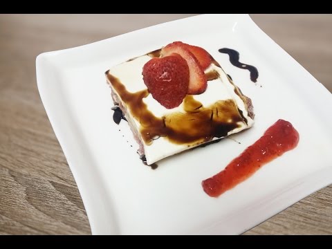 Strawberry Cream Dessert | स्ट्रॉबेरी क्रीम डिजर्ट रेसिपी | Strawberry Dessert Recipe