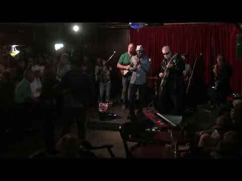 Slow Blues on the Gretsch 6118 Excerpt  - 11 - 4 - 2018 : )