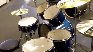 Video thumbnail for Tama Imperialstar 6 Piece Ocean Blue Mist Drum Set by GuitarRiffVideos