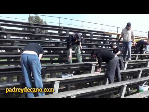 Hinchas de Peñarol pintan Las Acacias | Padreydecano.com