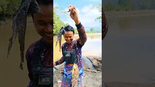 Download lagu Finally got a chance to strike a pomfret fish #fishing #greatfishing #fishingmania #fishing #pomf... mp3