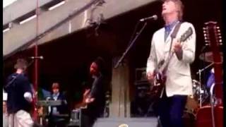paul weller - peacock suit - live