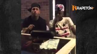 Nicky Jam improvisando en una pista de Dembow