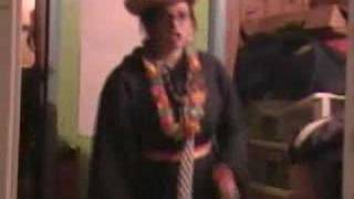 Hot Cross Bunz Video