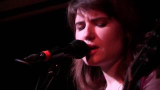 SMOKE FAIRIES - Chew Your Bones - Oporto - Leeds - 02/02/2020.