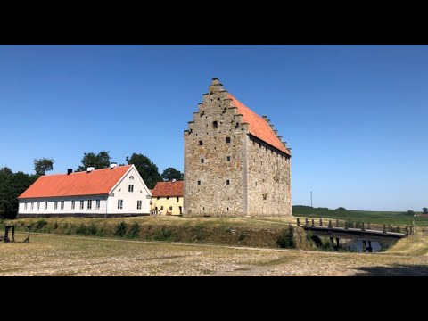 Glimmingehus(kastil dan parit)  och Gislövshammar (batu untuk membuat kincir angin)