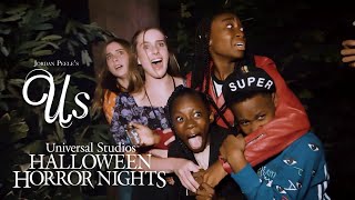 Halloween Horror Nights - Cast From Us And Their Families Check Out Their Maze (2019) video