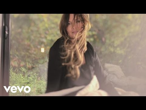 Hélène Ségara - Tout commence aujourd'hui (Clip officiel)