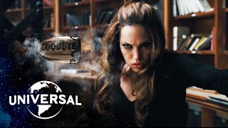 Video trailer för Angelina Jolie vs. a Fraternity of Assassins