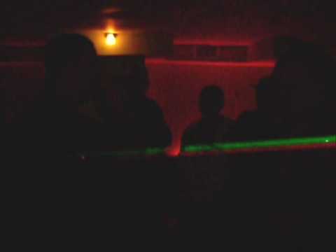 Neoficial, Corupt, CaVou - Imi place ( Piesa live  )