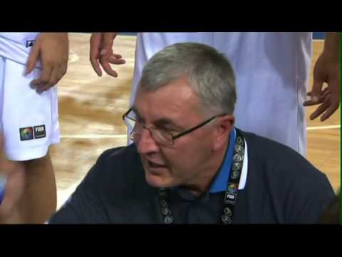 Funny Jonas Kazlauskas speech in timeout with Greece bball national team
