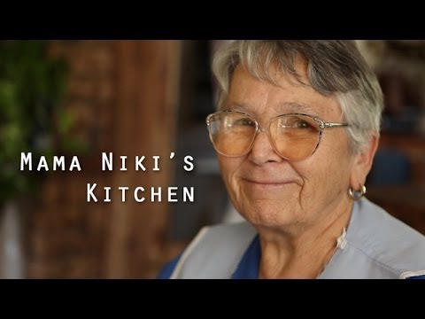 Mama Niki's Kitchen - Domestic Bliss and how to make Stifatho