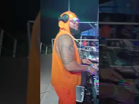 Promotional video thumbnail 2 for DJ Redeemed