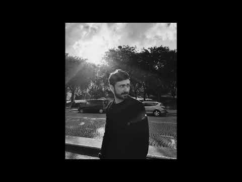 Simon Levit - Je suis venu te dire que je m'en vais (Serge Gainsbourg cover)