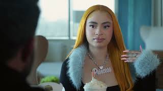 Dunkin´ MunchkinsDoll Extended Version Ben Affleck & Ice Spice