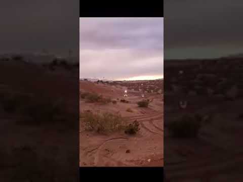 Texas State trooper chasing criminal at the "sac" in...