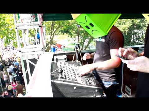 TANGE FRÜHTANZ 2011 - HOUSEBATZE