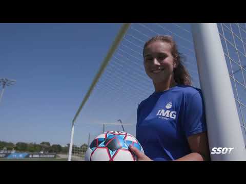 Player Tips: Goalkeeping with IMG Academy&#039;s Savannah Sabo