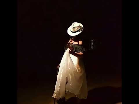 Ponto de Maria Navalha" PODE ME CHAMAR DE COVARDE