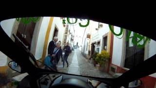 preview picture of video 'Obidos In a Twizy'