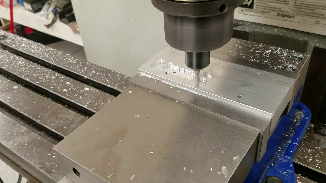 Bridgeport V2XT  driven by LinuxCNC